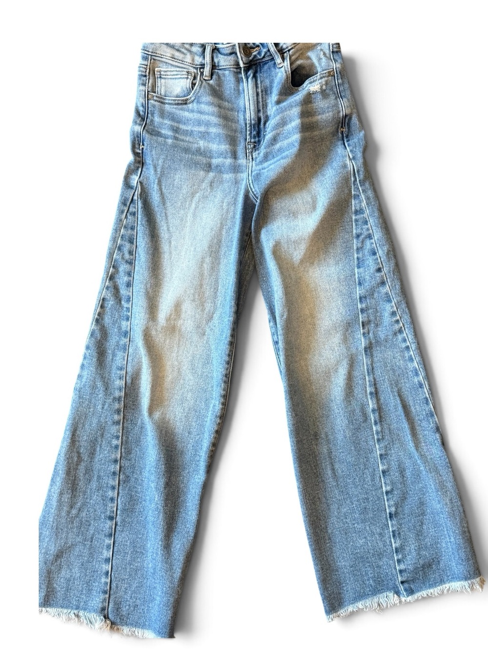 Light Blue High-Rise Wide Leg Jeans with Frayed Hem
